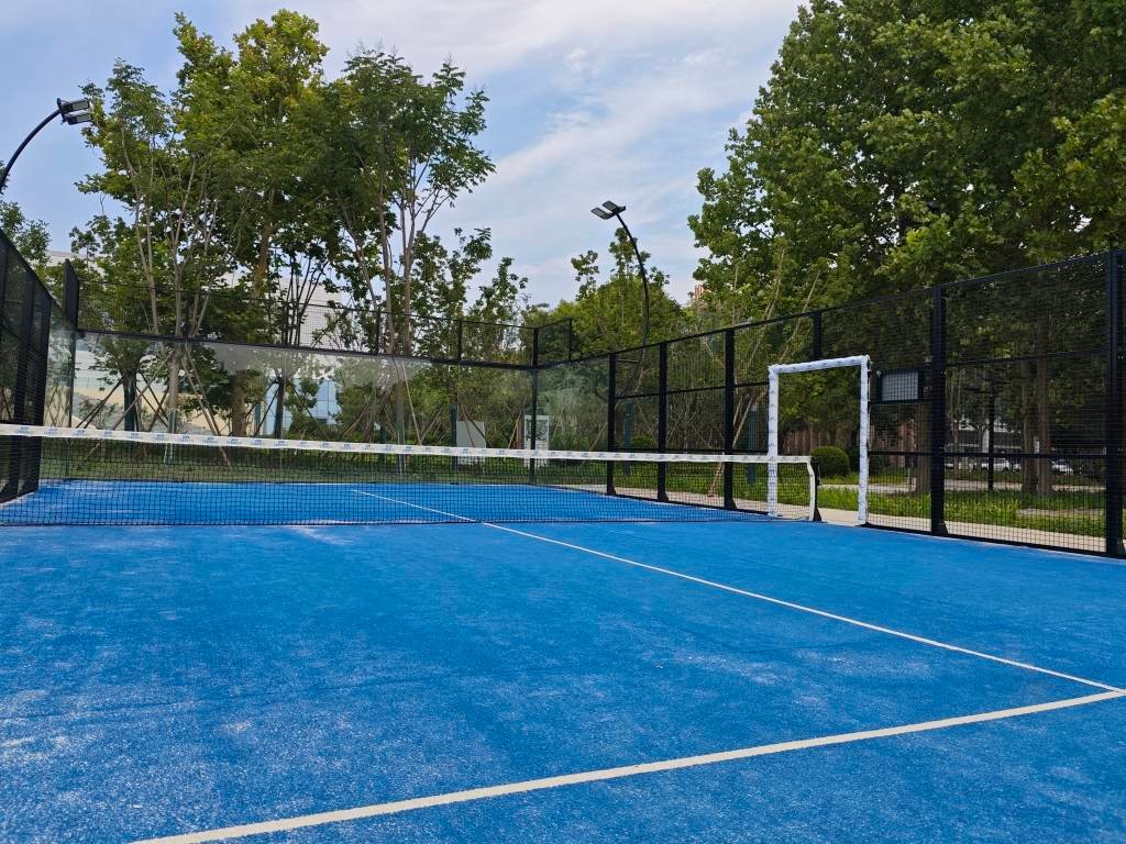 3762057514015.pnm 3762057514015.pnm